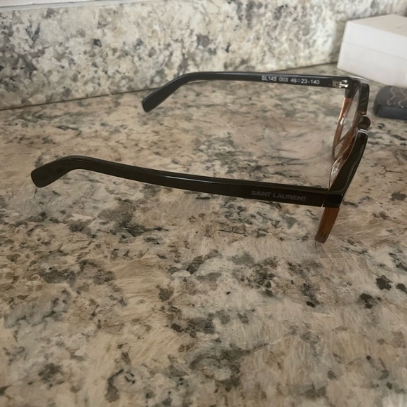 Saint Laurent Glasses - Picture 2 of 6